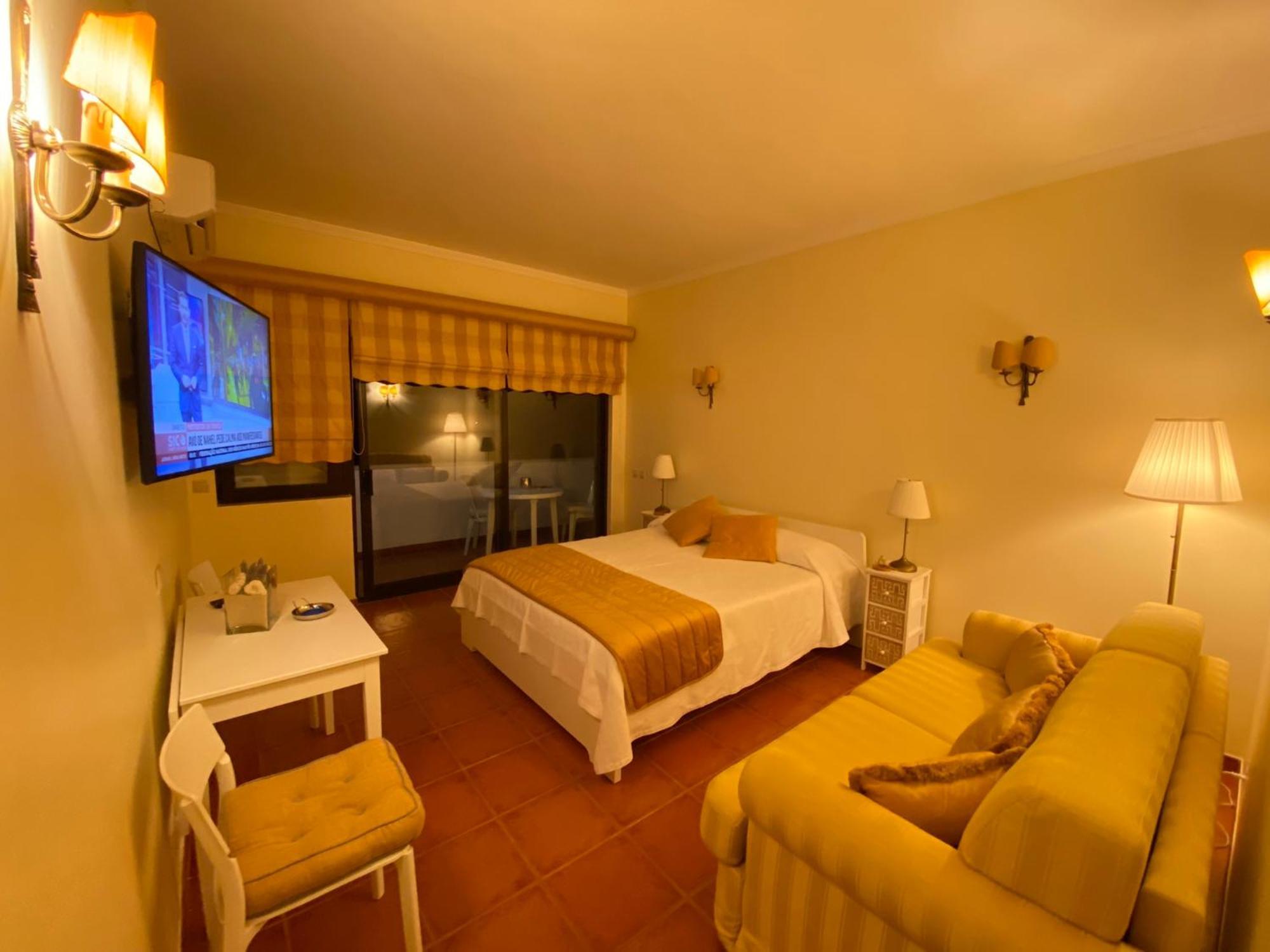 Alvor Seven Apartment Екстериор снимка